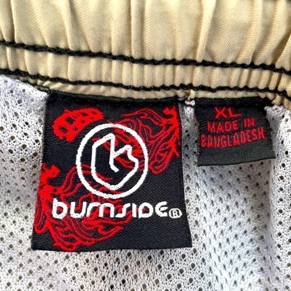 BURNSIDE | Men’s Camouflage Pattern BURNSIDE Swim Trunks Size XL. - Picture 3 of 5